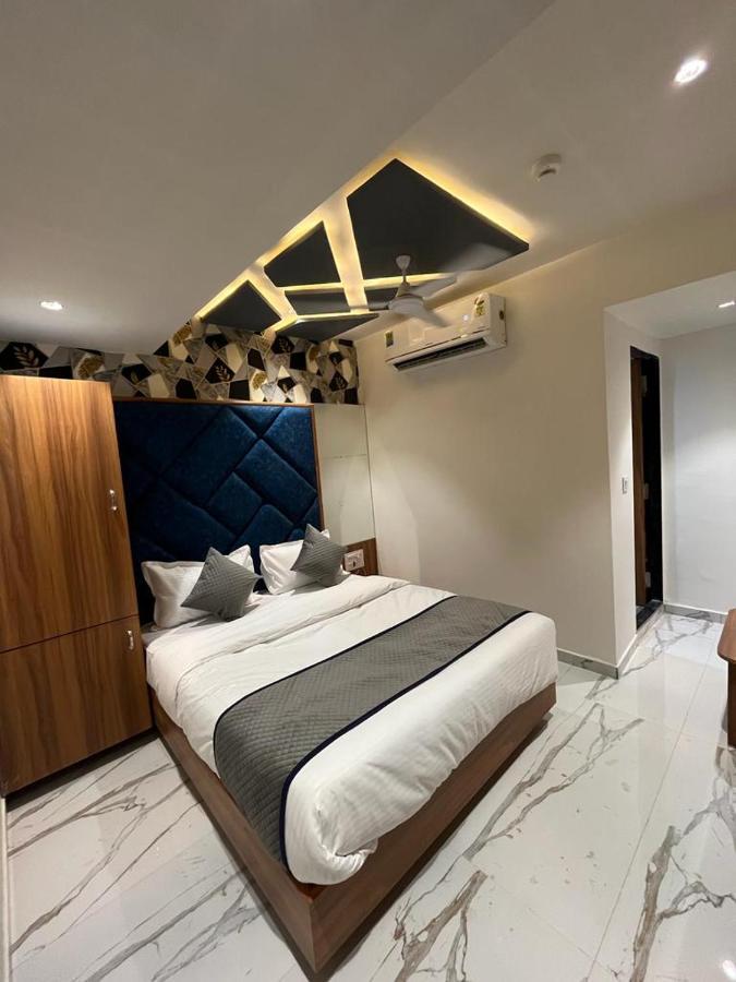 Hotel Paramount Villa 간디나가르 외부 사진